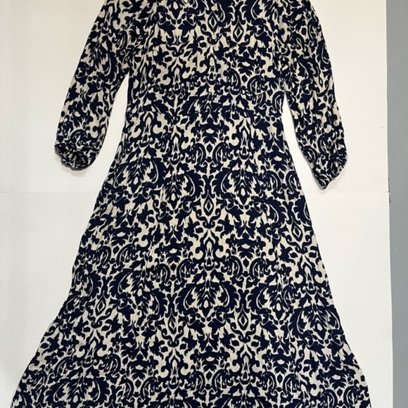 Zara Dresses & Skirts - Zara White and Blue Sheath Dress 3/4 Sleeve Crew Neck